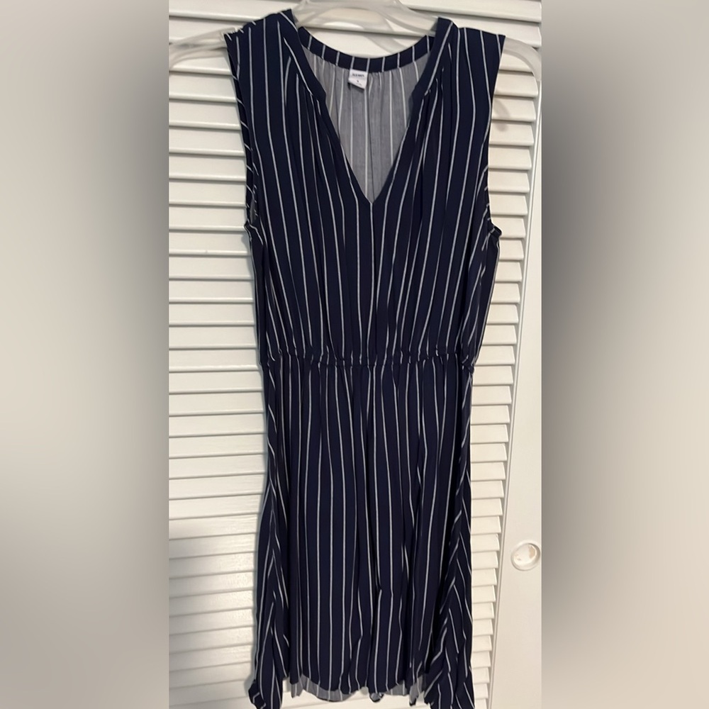 Old Navy sleeveless striped dress